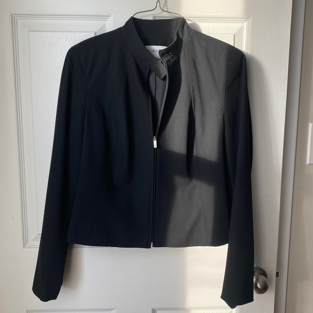 Calvin Klein Collarless Zippered Jacket women’s size 8
